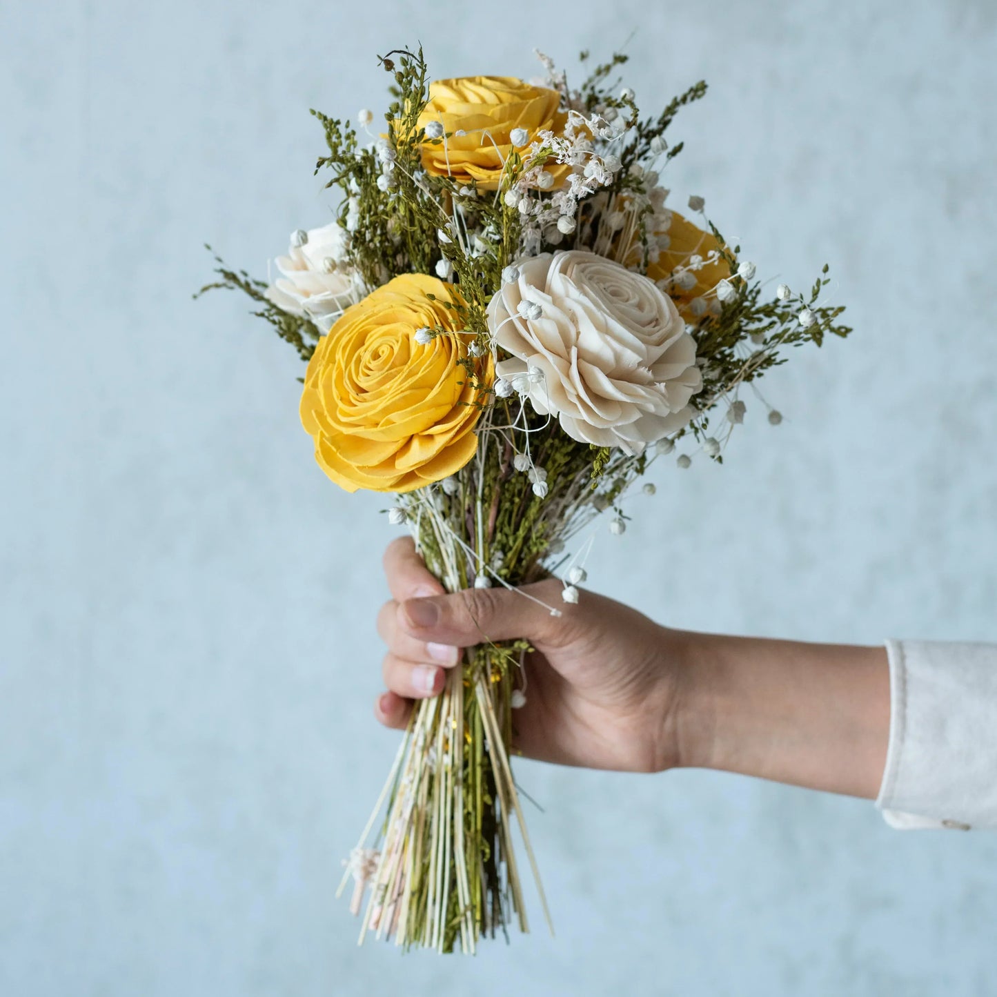 Lemon Meringue Bunch in Yellow Halo Metal Jar