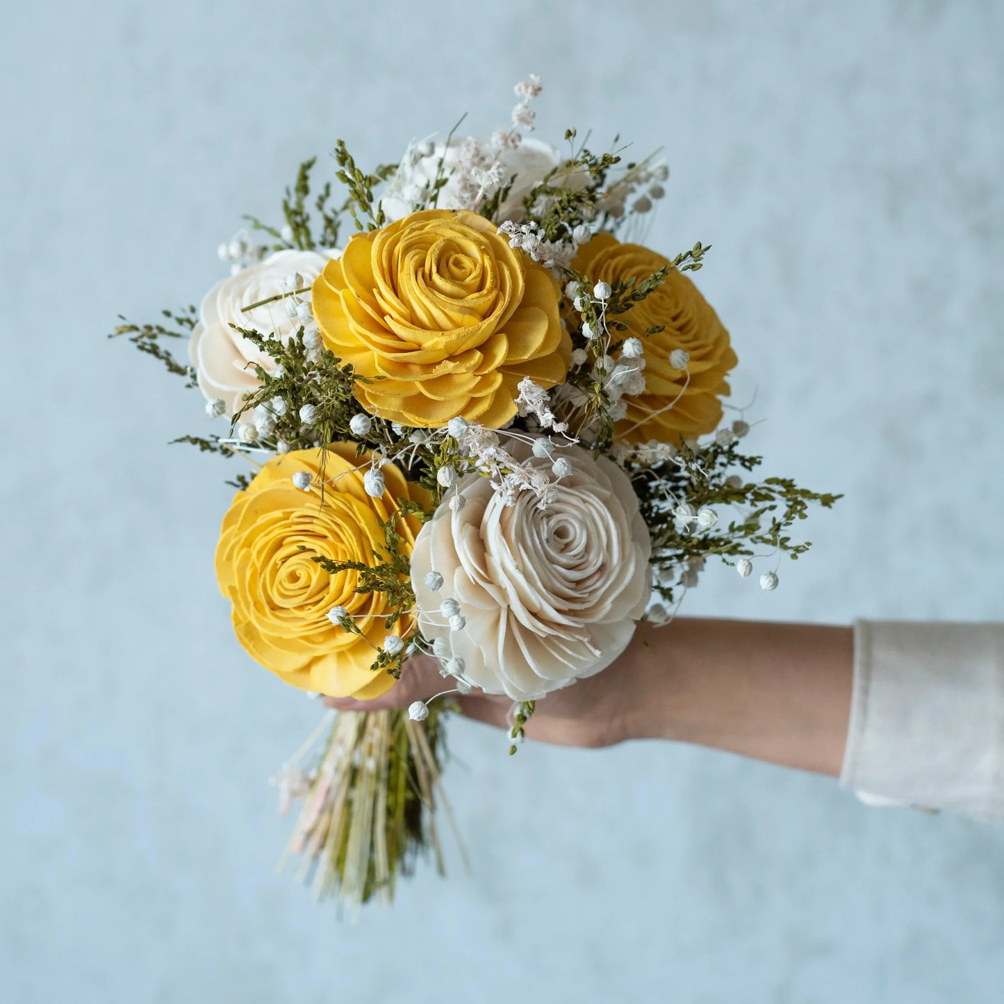 Lemon Meringue Bunch in Yellow Halo Metal Jar