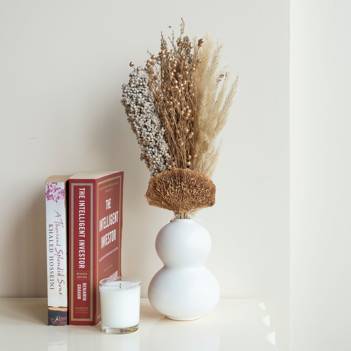 Boho Latte Bunch In a Double Layered Orb Vase