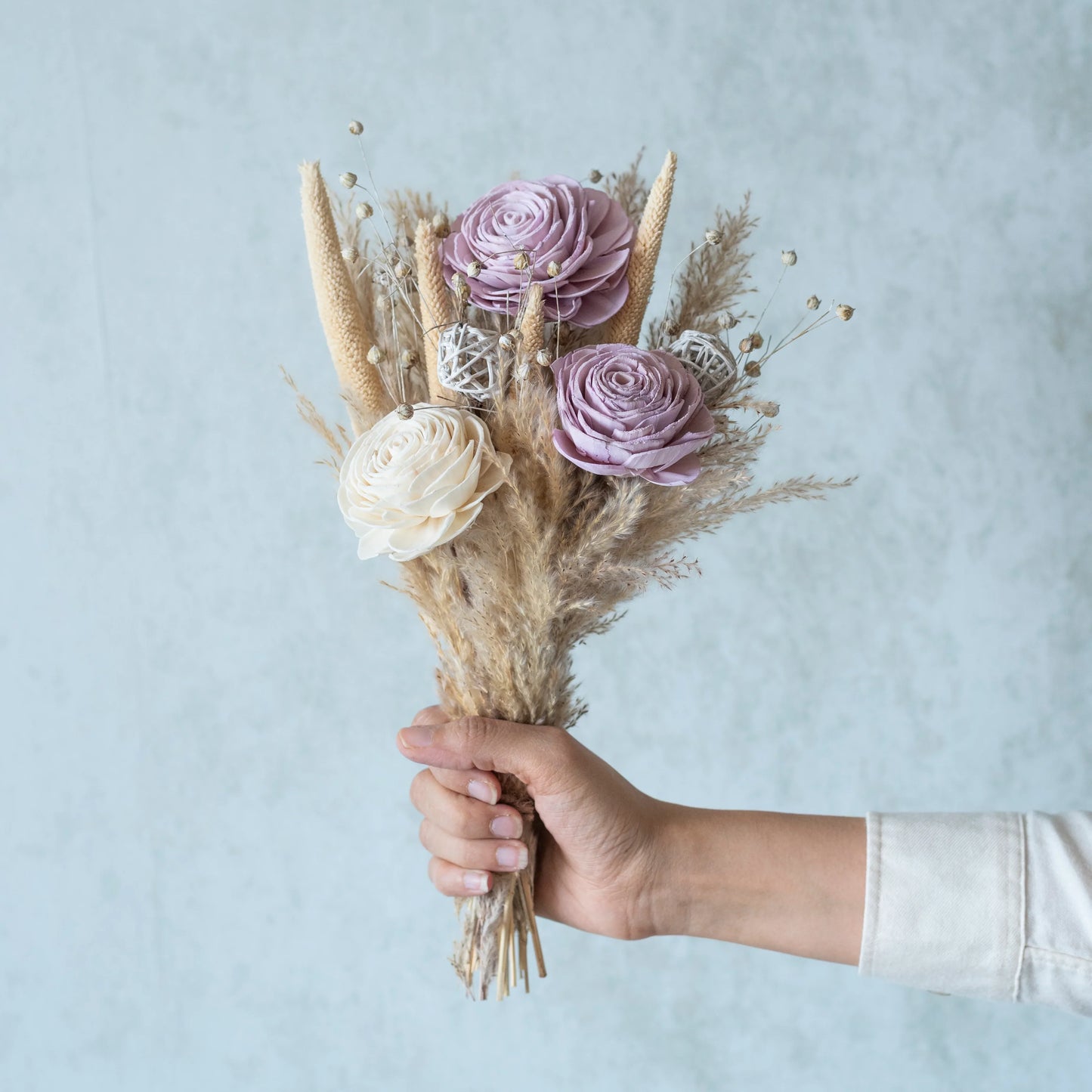 La Vie En Rose Lilac Bunch