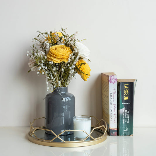 Lemon Meringue Bunch in Grey Halo Metal Jar