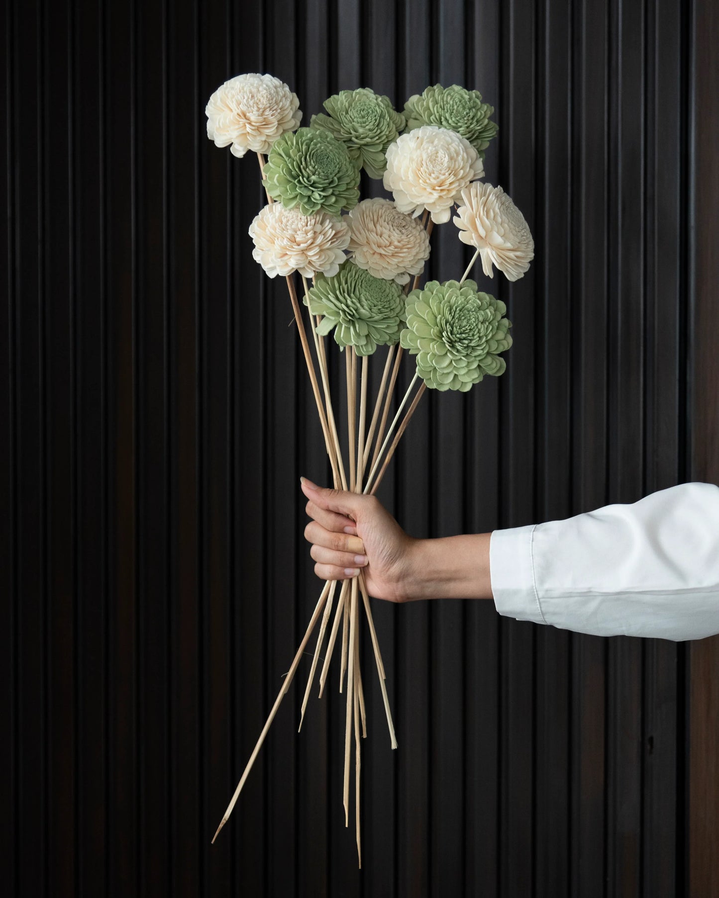 Garden Green and White Sola Wood Flowers Sticks (Set of 10)