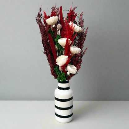 Aurelia Bunch in the Retro B&W Metal Vase