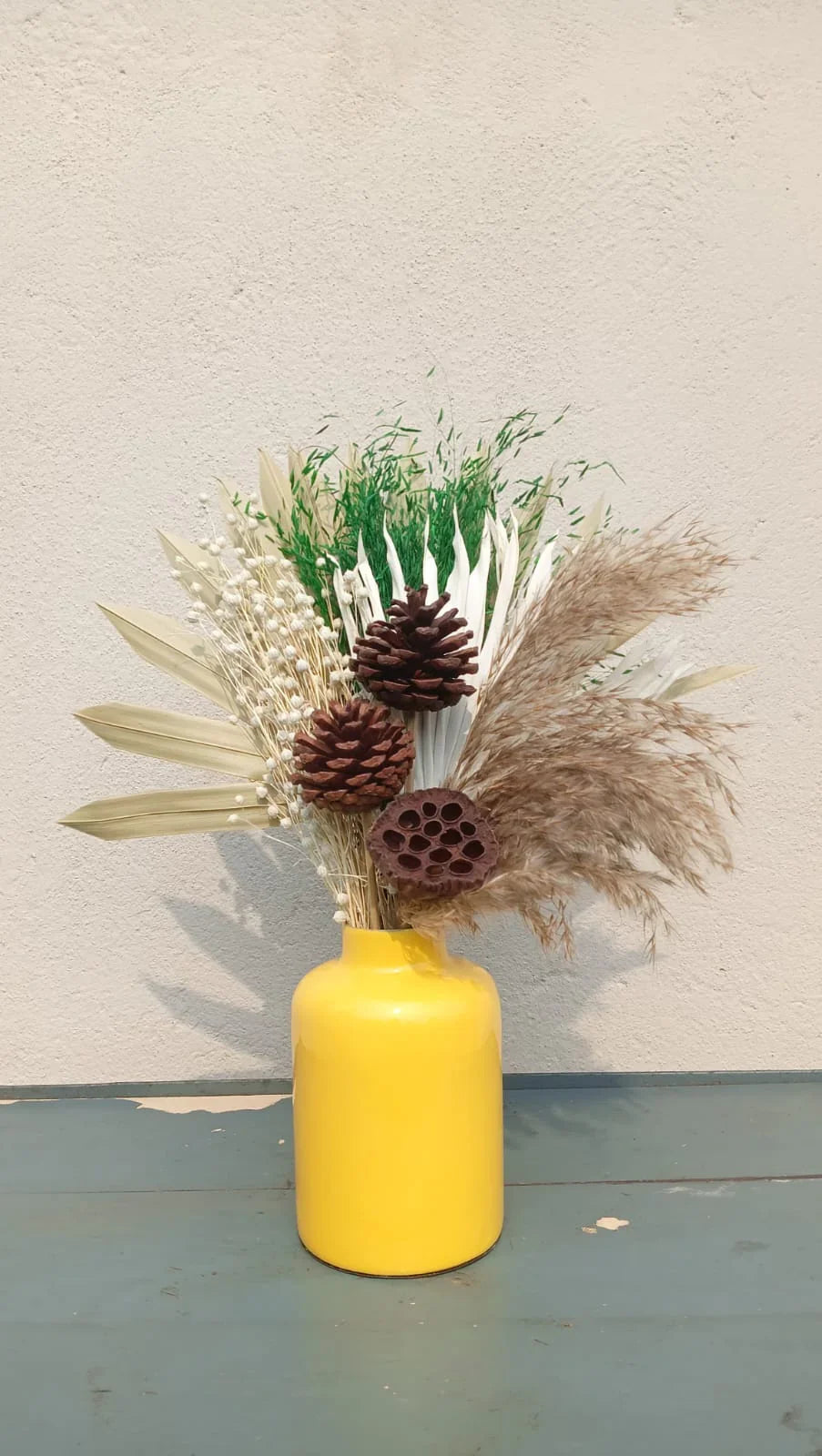 Wild Forest Bunch In Yellow Halo Metal Jar